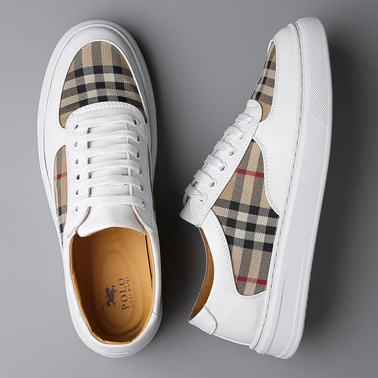New trendy casual sports shoes