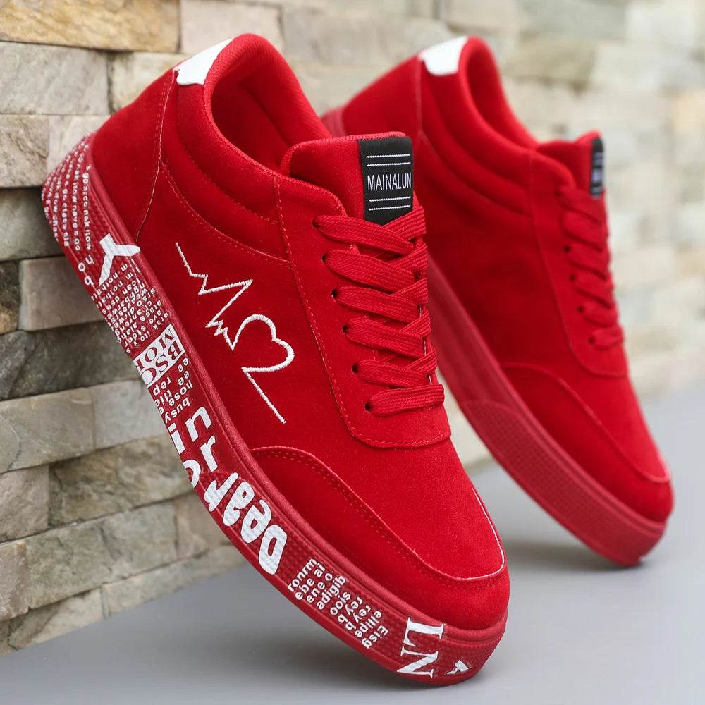 Men's lightweight casual sneakers. Everyday